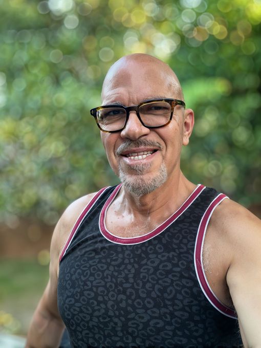 Santiago — massage therapist in Coral Gables, FL