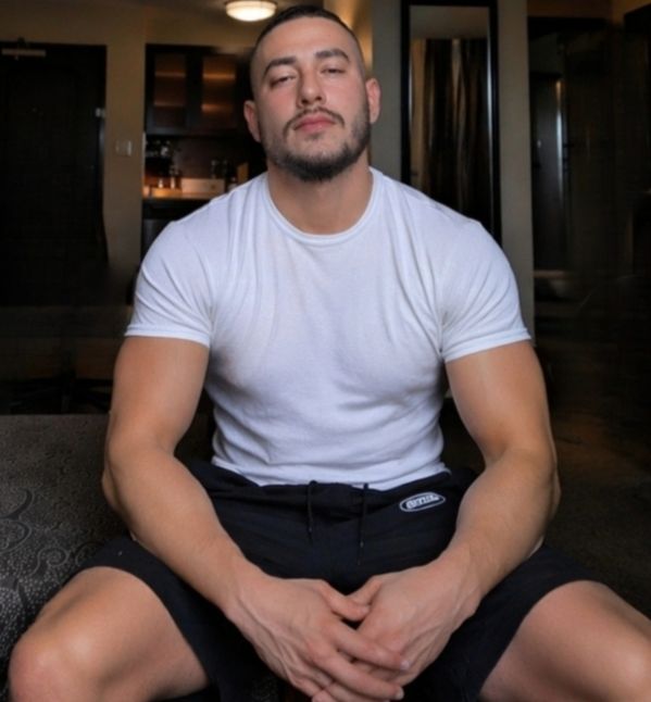 John — massage therapist in Ronkonkoma, NY