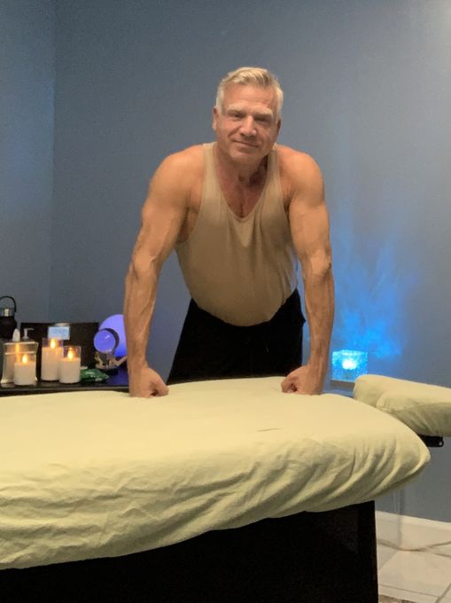 John — massage therapist in Fort Lauderdale, FL