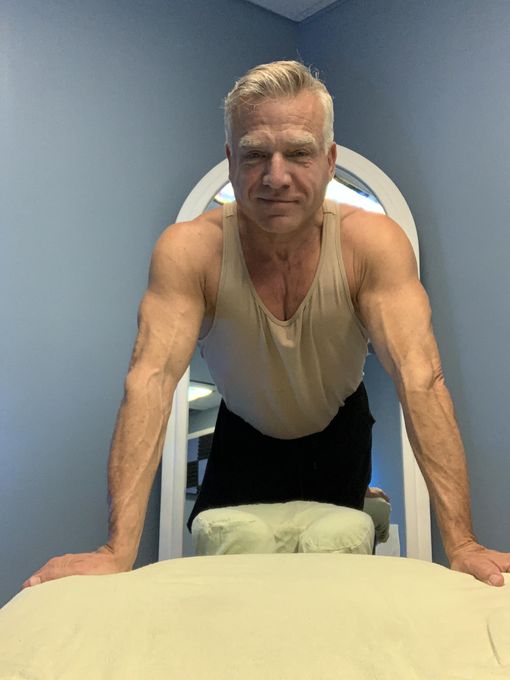 John — massage therapist in Fort Lauderdale, FL