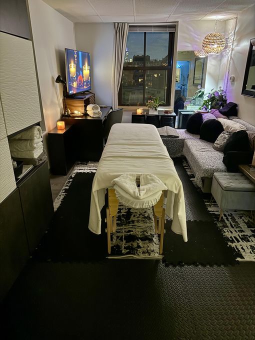 Patrick — massage therapist in Chicago, IL