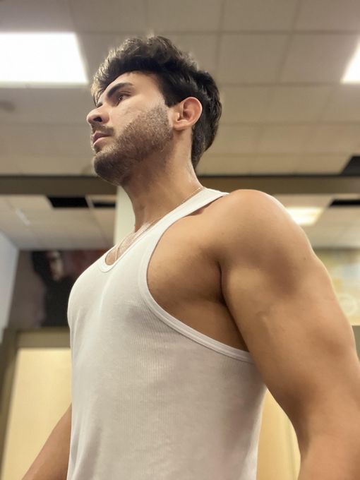 Israel — massage therapist in Naples, FL