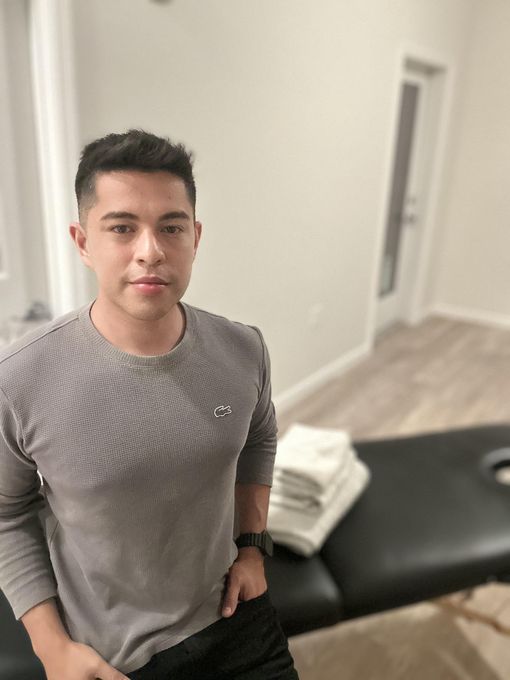 Lucca — massage therapist in Orlando, FL