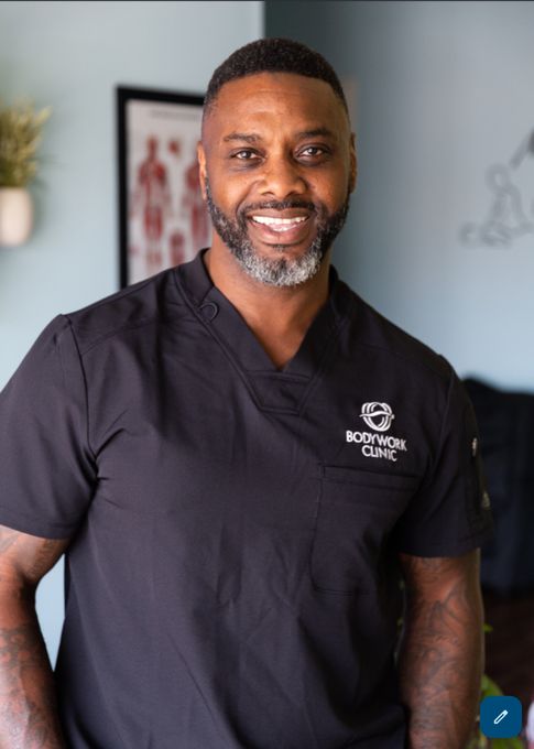 Mont — massage therapist in Beverly Hills, CA