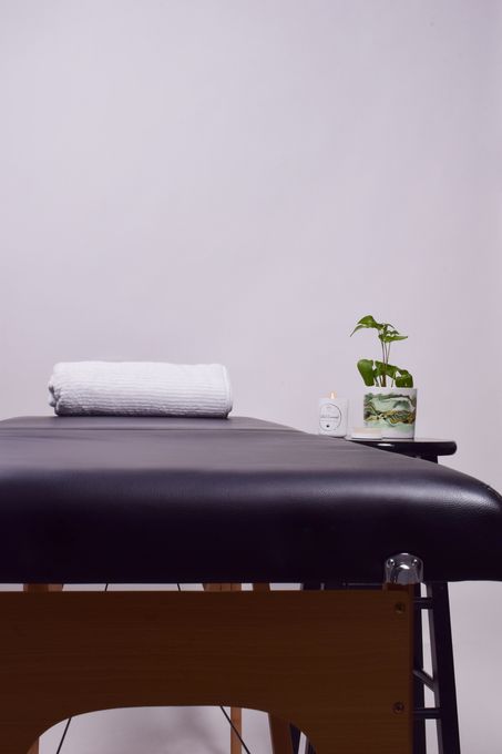 Adrian — massage therapist in Miami, FL