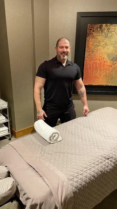 Aj — massage therapist in Palm Springs, CA