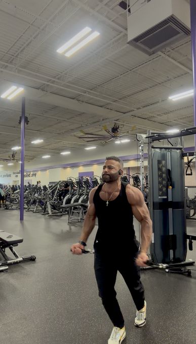 Paul — massage therapist in Tampa, FL