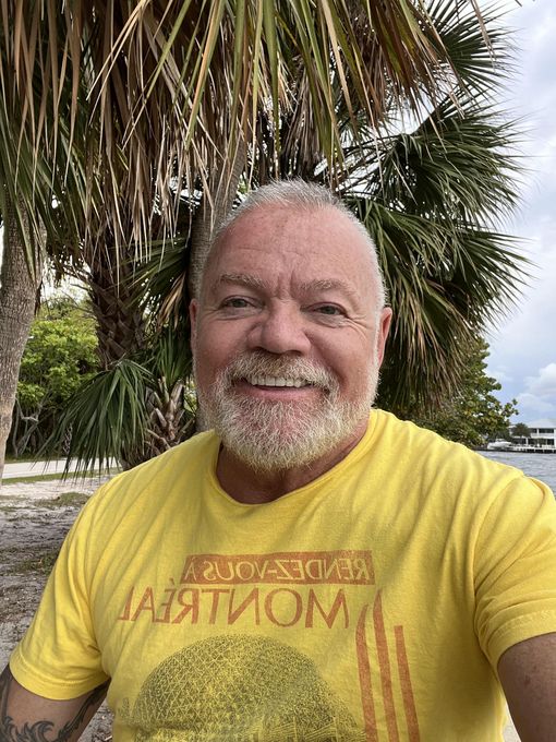 Lee — massage therapist in Wilton Manors, FL