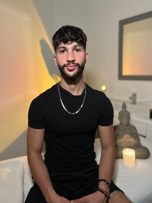 Ali — massage therapist in Miami Beach, FL