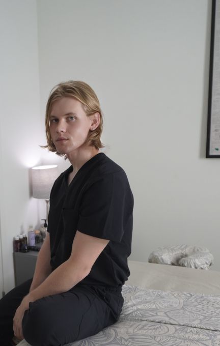 Marcus — massage therapist in Los Angeles, CA