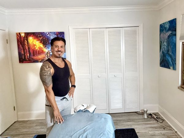 Carlos — massage therapist in Wilton Manors, FL