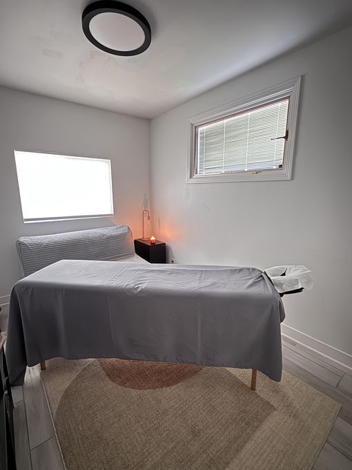 Mark — massage therapist in Los Angeles, CA