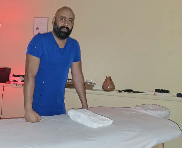 Osmel — massage therapist in Centennial, CO