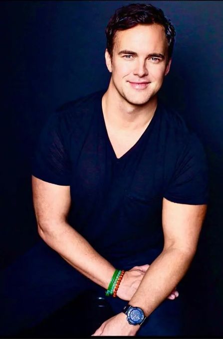 Royce — massage therapist in Morton Grove, IL