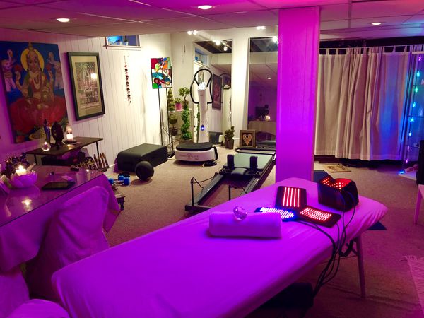 Royce — massage therapist in Morton Grove, IL