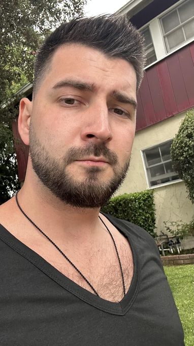 Danil — massage therapist in Los Angeles, CA