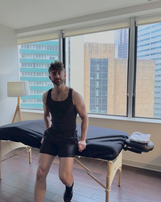 Gregory — massage therapist in Dallas, TX