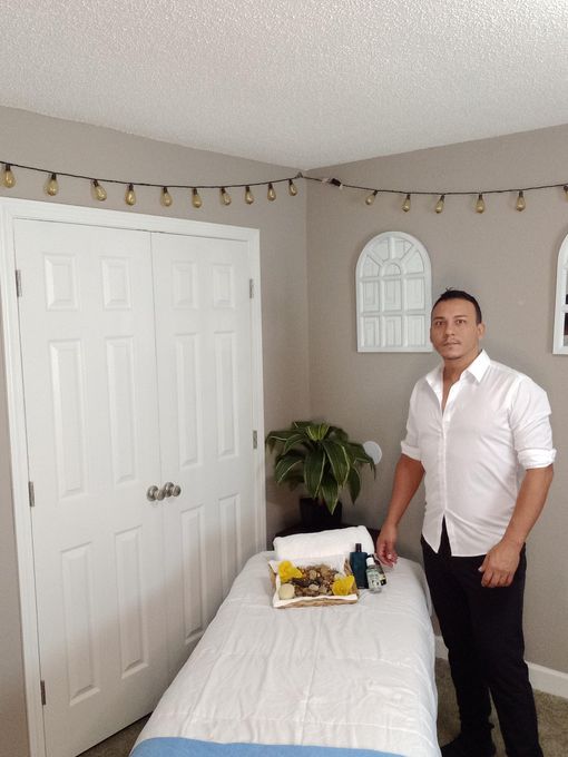 David — massage therapist in Chamblee, GA