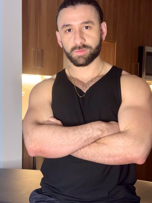 Leo — massage therapist in Austin, TX