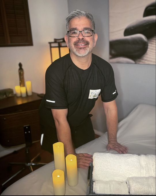 Antonio — massage therapist in Santa Fe Springs, CA