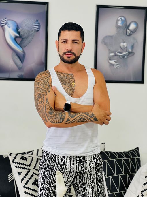 Jhon — massage therapist in Oakland Park, FL
