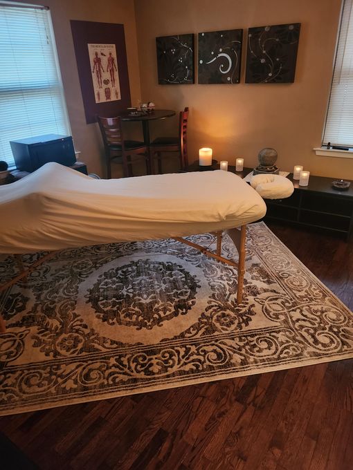 John — massage therapist in Dallas, TX