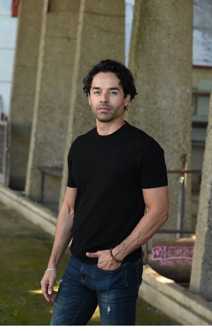 Julian — massage therapist in San Francisco, CA