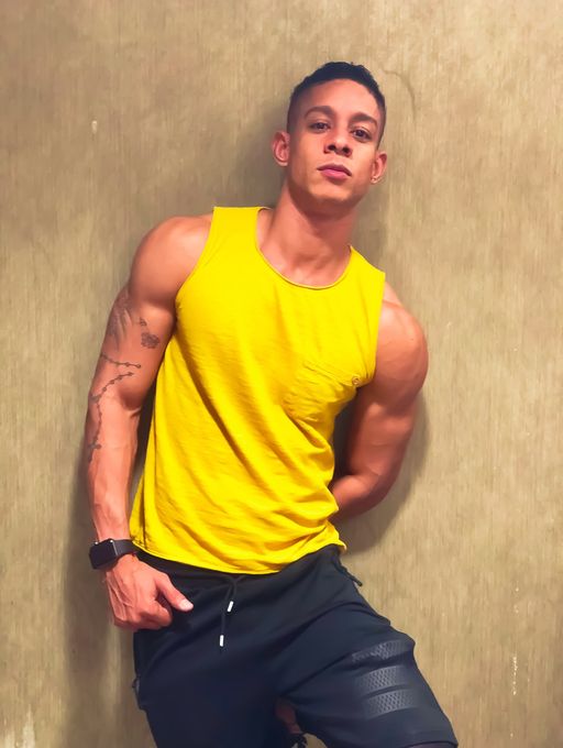 Dani — massage therapist in Miami, FL