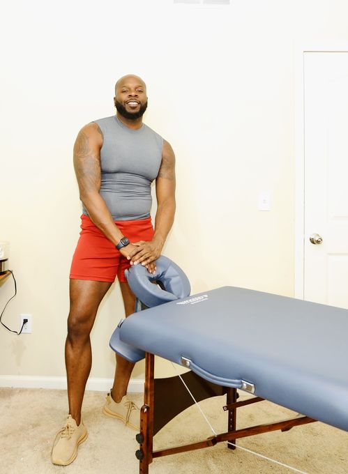 Ty — massage therapist in Pontiac, MI