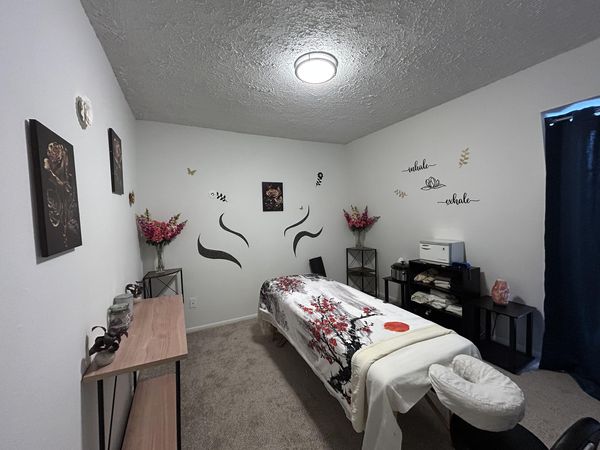 Sonny — massage therapist in Orlando, FL