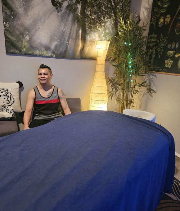 Andres — massage therapist in Los Angeles, CA