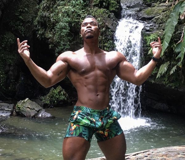 John — massage therapist in Miami, FL