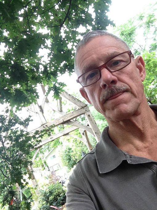 Tom — massage therapist in Minneapolis, MN