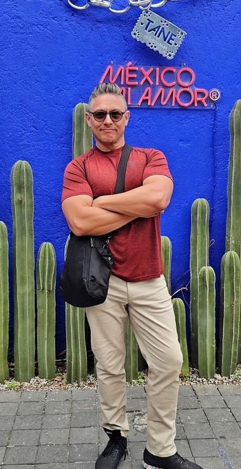 Mark — massage therapist in Los Angeles, CA