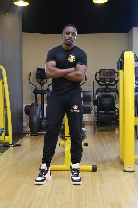 RJ — massage therapist in Los Angeles, CA