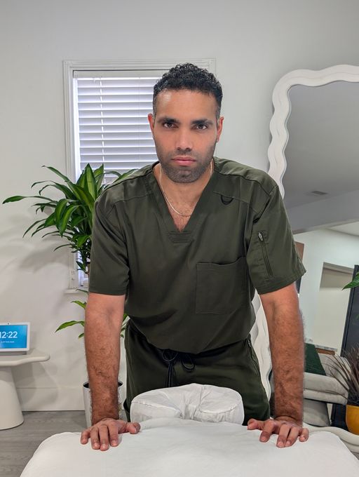 Jose — massage therapist in Miami, FL