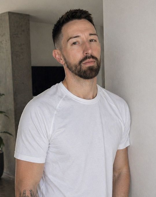 Alec — massage therapist in Addison, TX