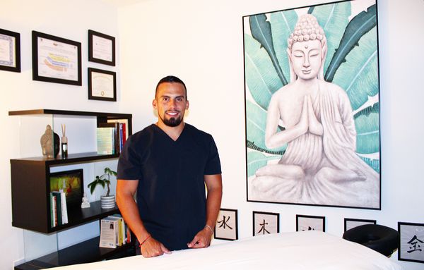 Eduardo — massage therapist in Orlando, FL