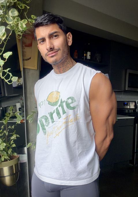 Sebastian — massage therapist in Los Angeles, CA