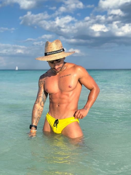Sebastian — massage therapist in Los Angeles, CA