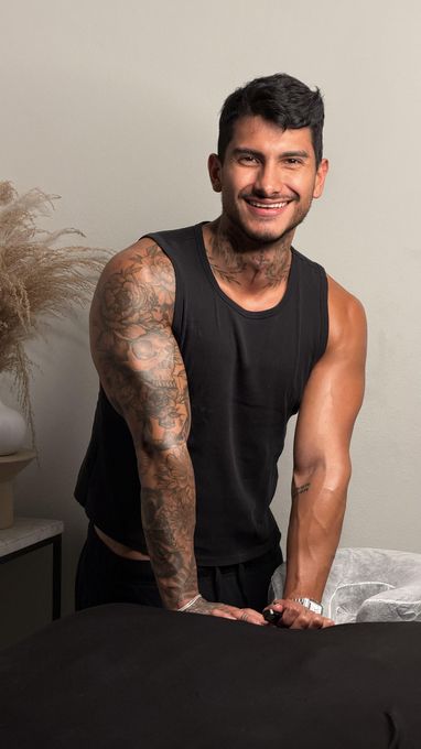 Sebastian — massage therapist in Los Angeles, CA