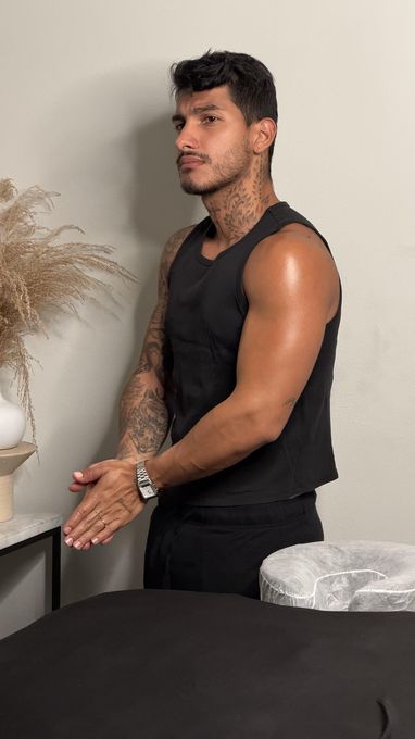 Sebastian — massage therapist in Los Angeles, CA
