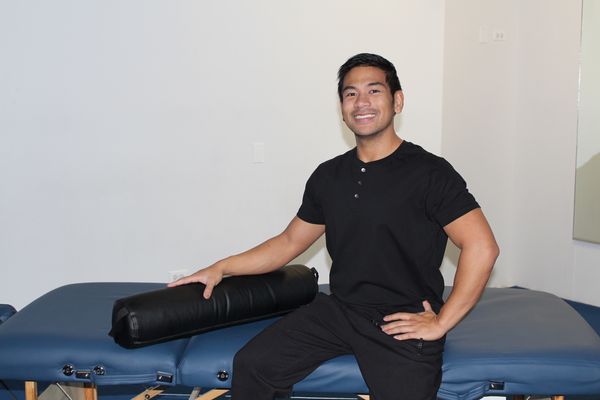 Adrian — massage therapist in Chicago, IL