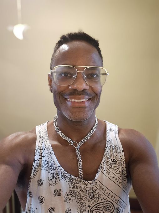 Dee — massage therapist in Dallas, TX