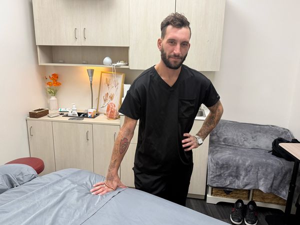 Jesse — massage therapist in San Diego, CA