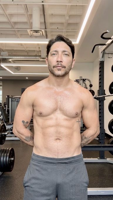 Felipe — massage therapist in West Hollywood, CA