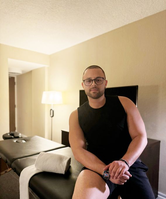 Rich — massage therapist in Fort Lauderdale, FL