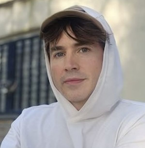 Oliver — massage therapist in Berkeley, CA