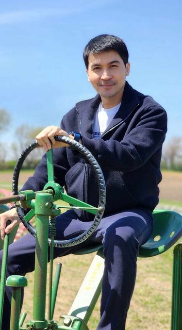 Paul — massage therapist in Chicago, IL