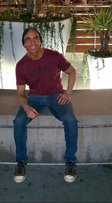 Joe — massage therapist in Laguna Beach, CA